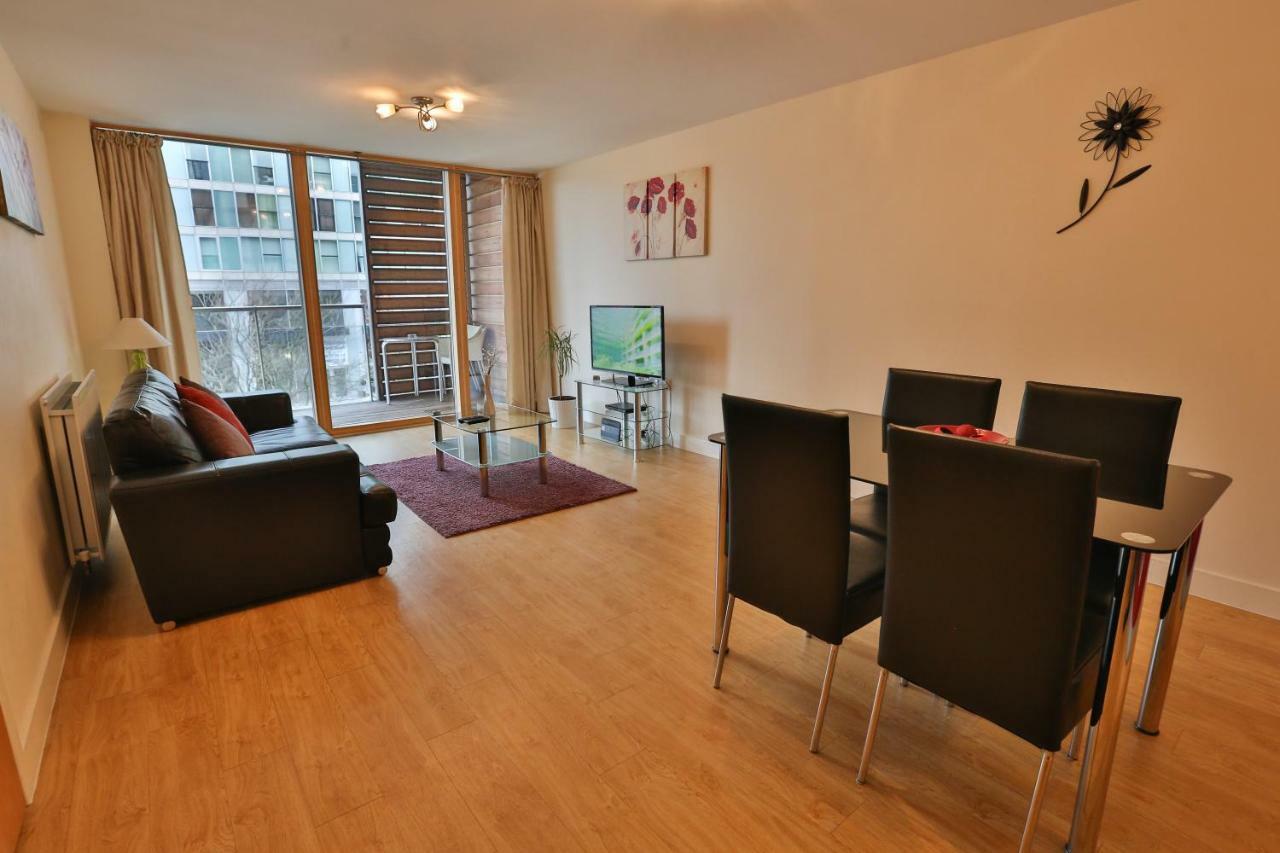 Istay At Vizion - Fully Equipped Modern Serviced With Balconies, Self Check-in, Superfast Broadband & Netflix, Free Underground Parking, 24h Security, Rooftop Gardens, Located In Mk *